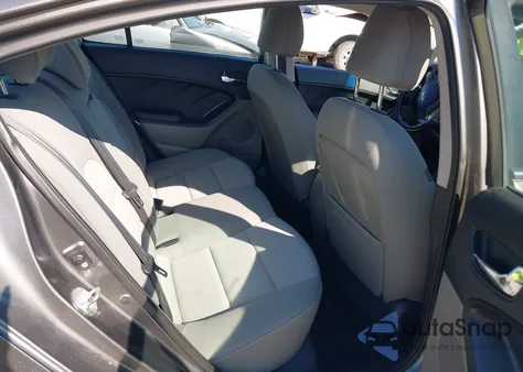 2014 Kia Forte Ex z USA, uszkodzony, nr VIN KNAFX4A89E5073389